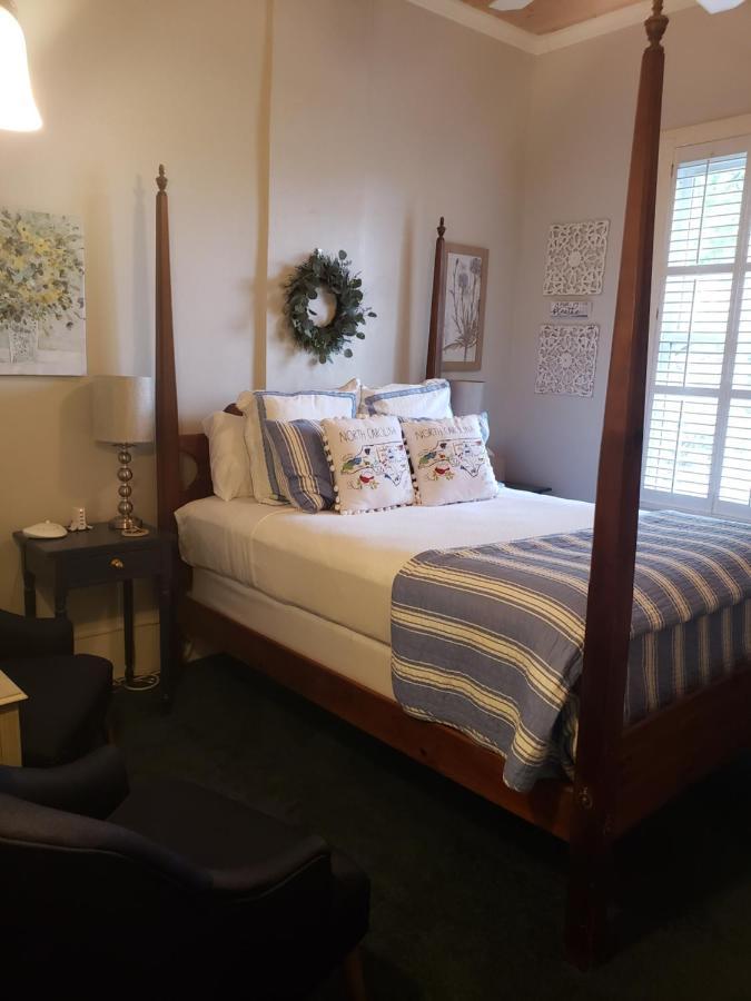 Pecan Tree Inn Beaufort Luaran gambar