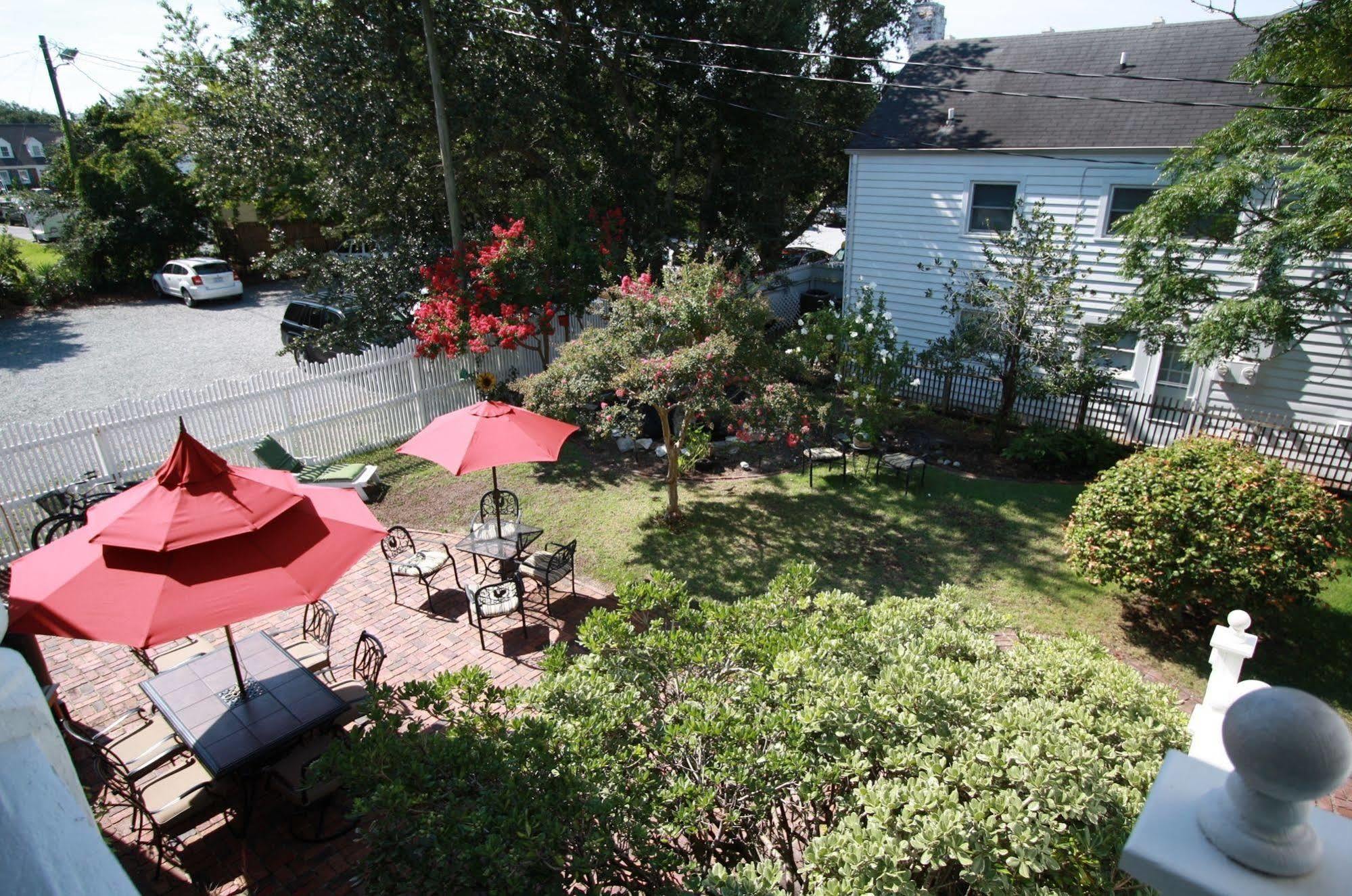 Pecan Tree Inn Beaufort Luaran gambar