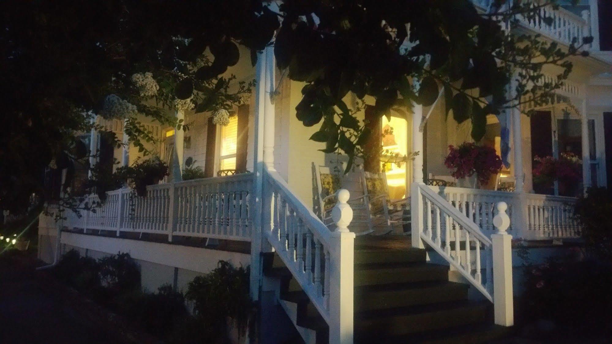 Pecan Tree Inn Beaufort Luaran gambar
