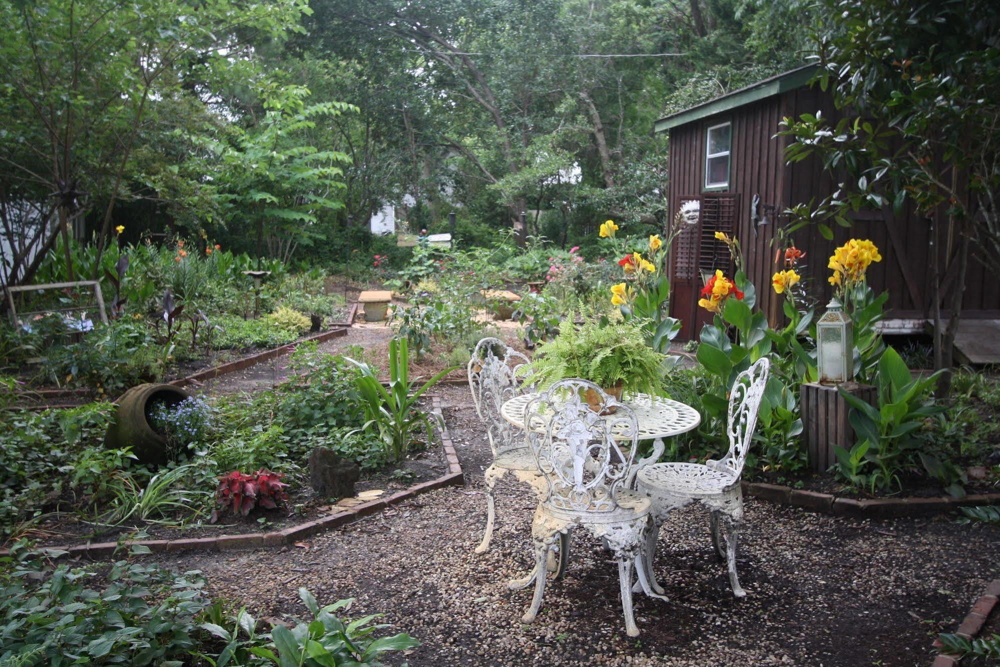 Pecan Tree Inn Beaufort Luaran gambar