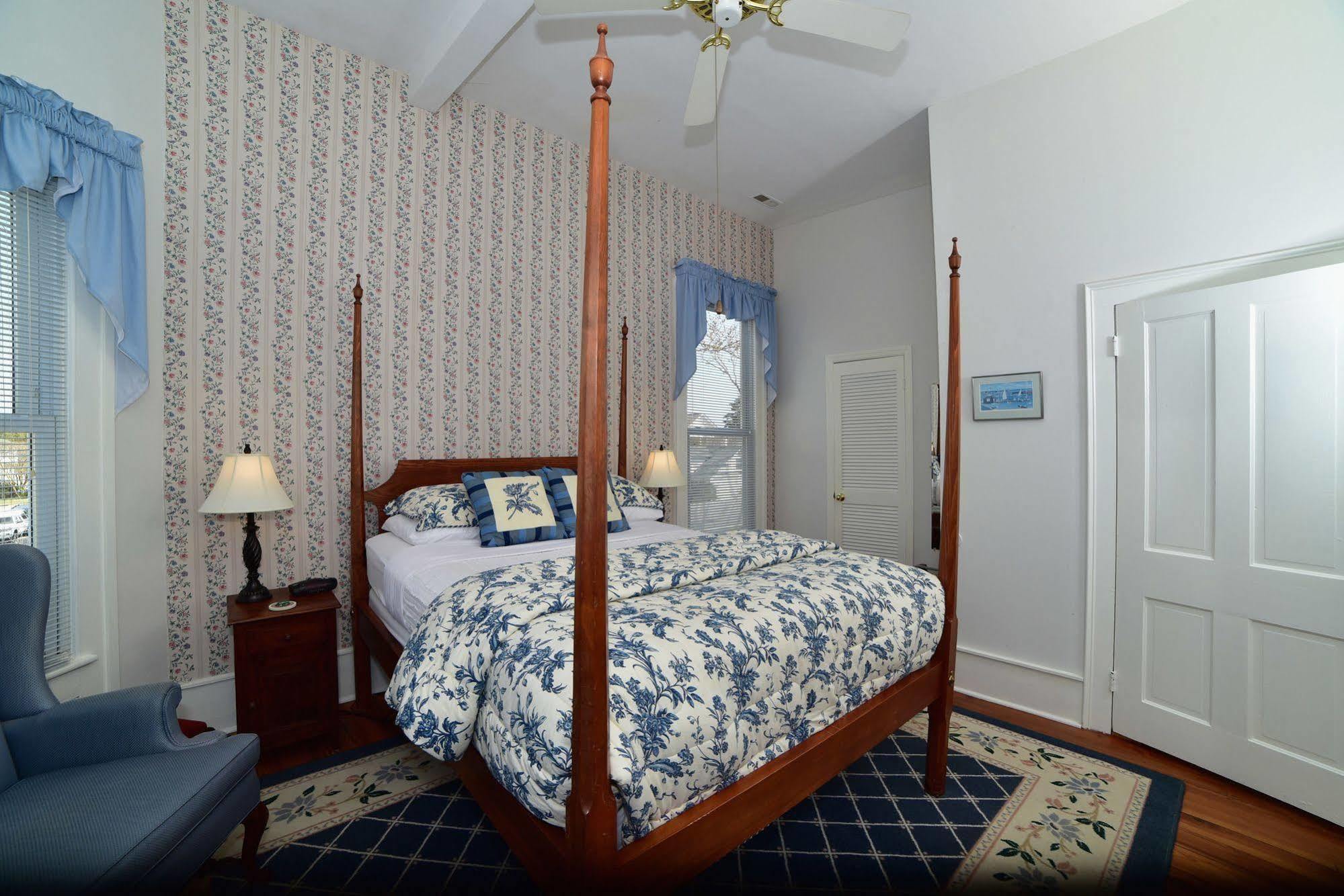Pecan Tree Inn Beaufort Luaran gambar