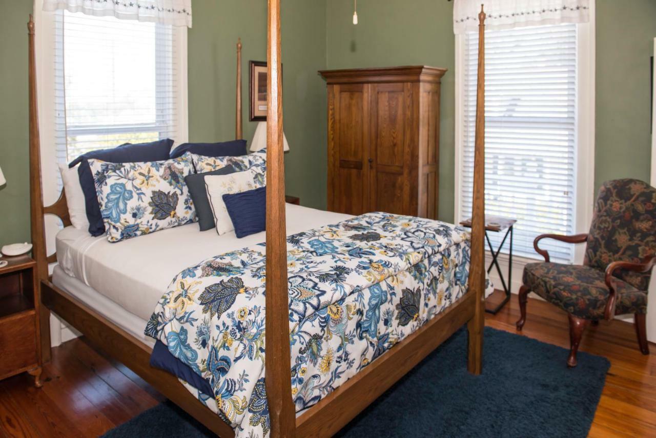 Pecan Tree Inn Beaufort Luaran gambar
